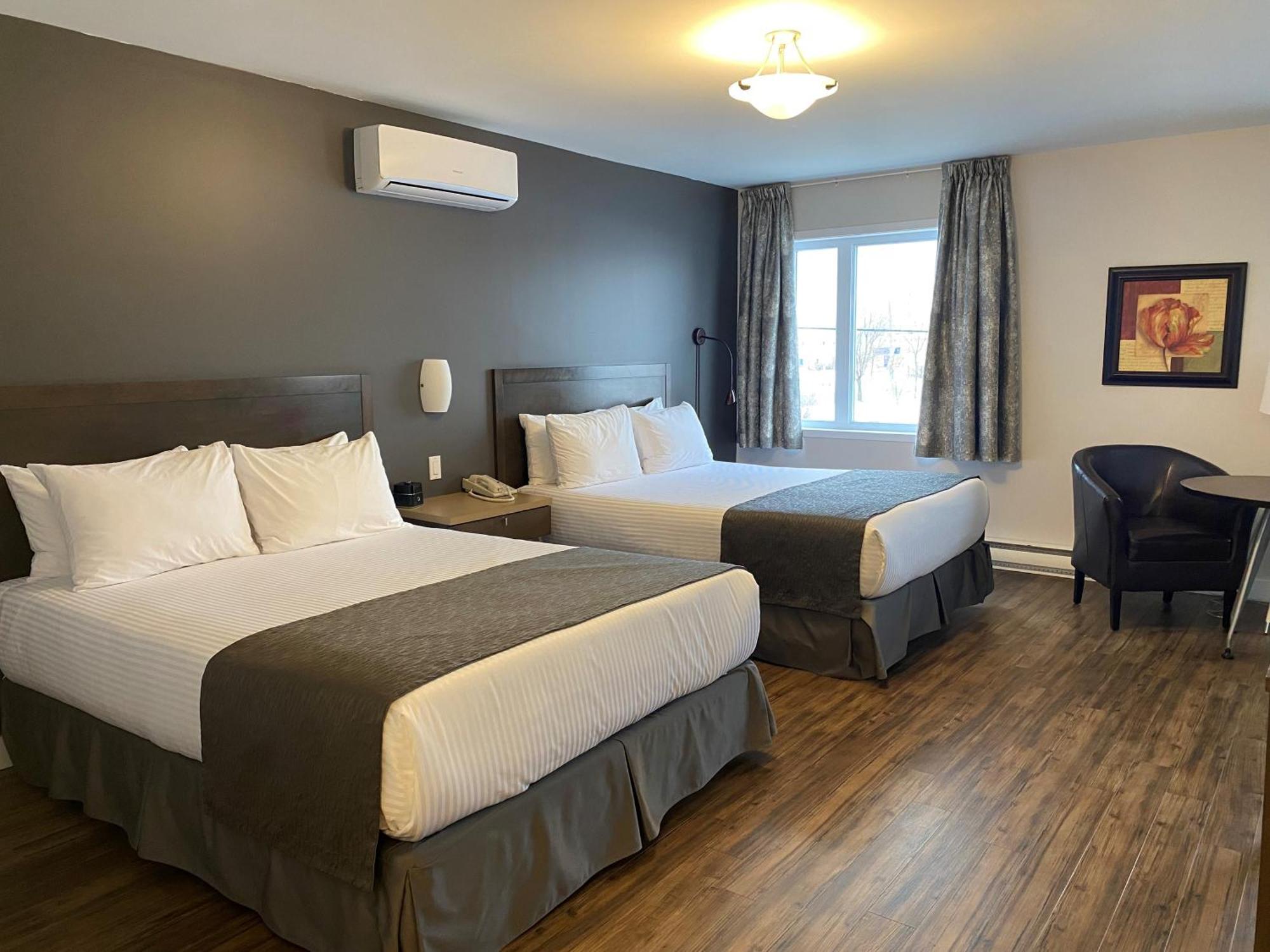 Hotel Centre-Ville Montmagny Zewnętrze zdjęcie