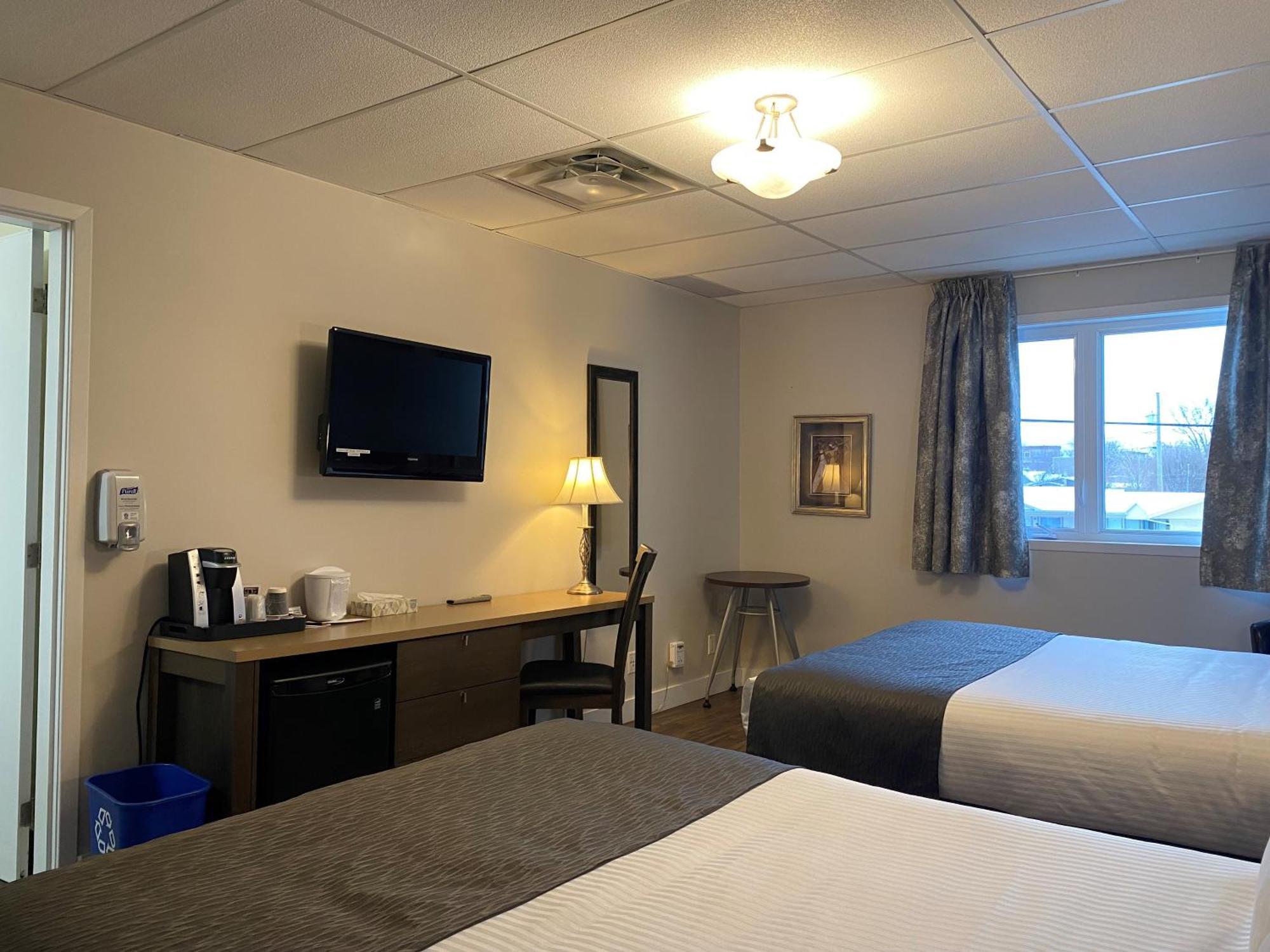 Hotel Centre-Ville Montmagny Zewnętrze zdjęcie