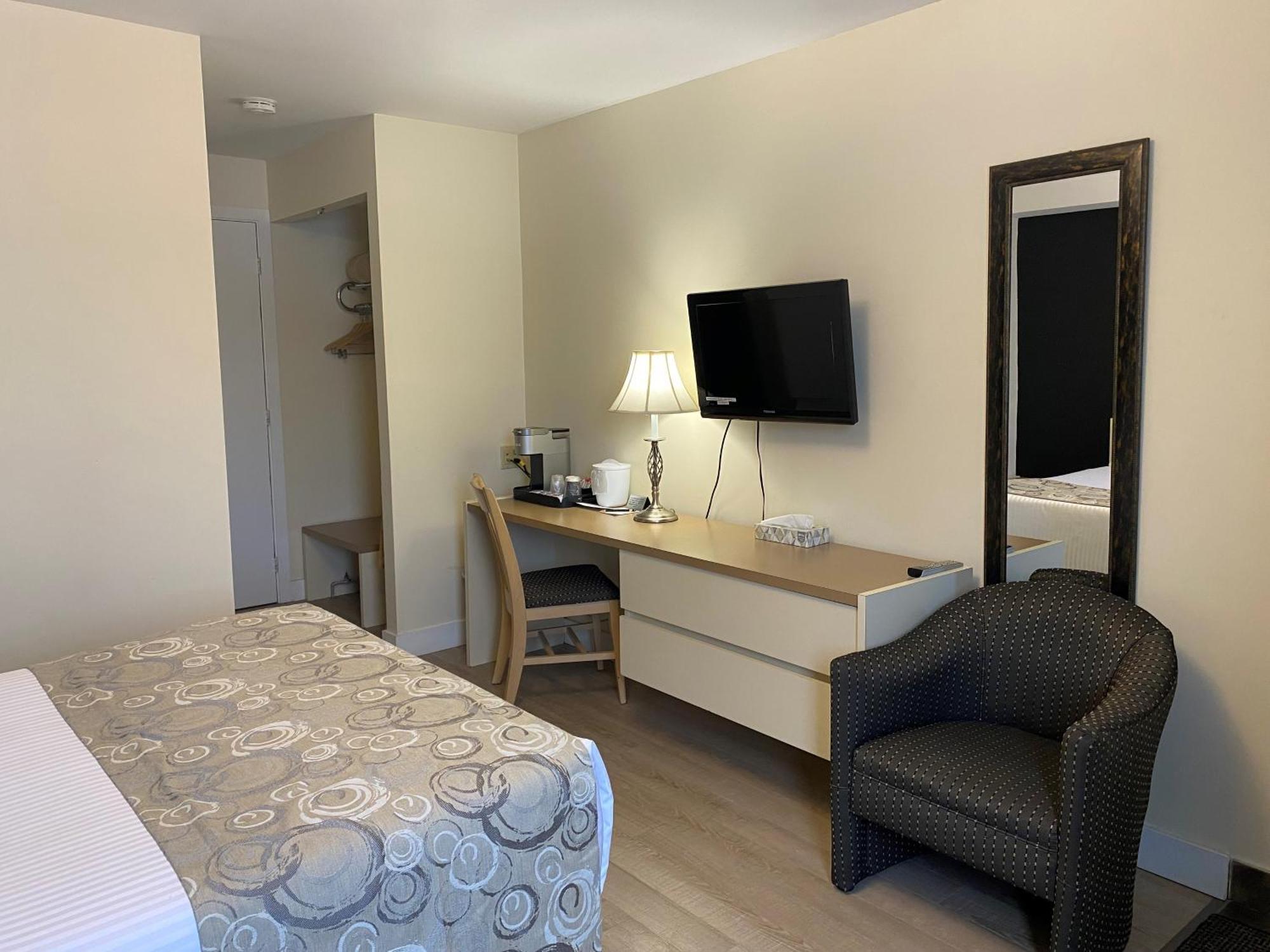 Hotel Centre-Ville Montmagny Zewnętrze zdjęcie