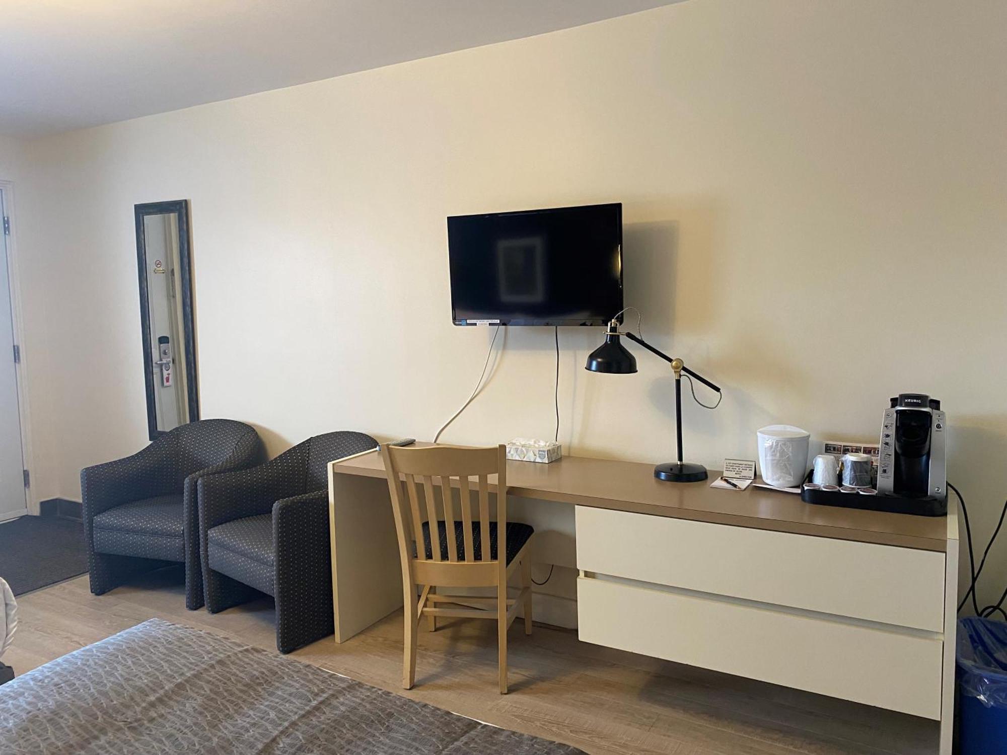 Hotel Centre-Ville Montmagny Zewnętrze zdjęcie