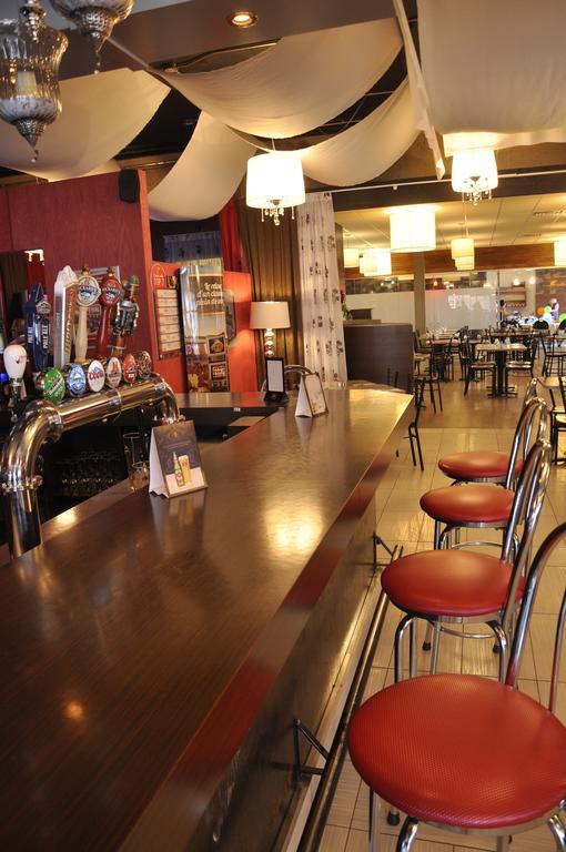 Hotel Centre-Ville Montmagny Zewnętrze zdjęcie